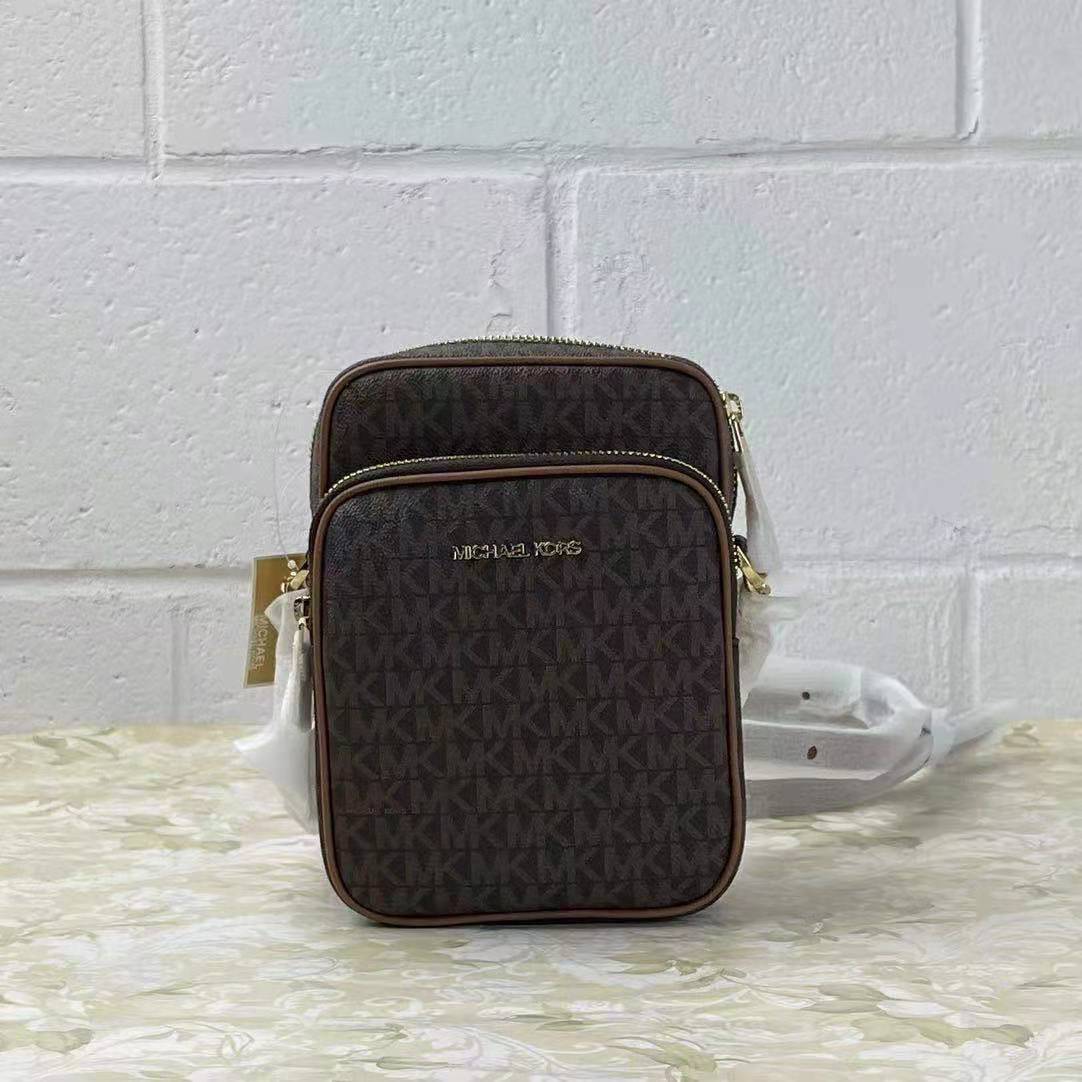 MICHAEL KORS 35F1GTVC2B JET SET TRAVEL MEDIUM CROSSBODY BAG MK BROWN
