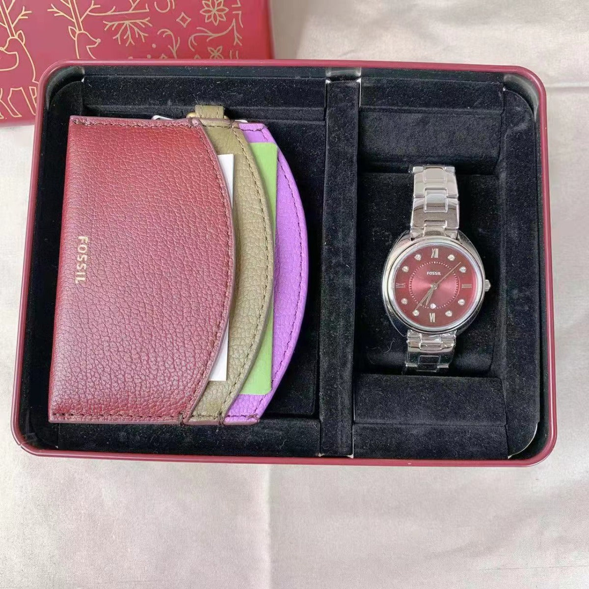 Fossil ES5179SET Gabby Three-Hand Date Stainless Steel Watch and Card Case Box Set