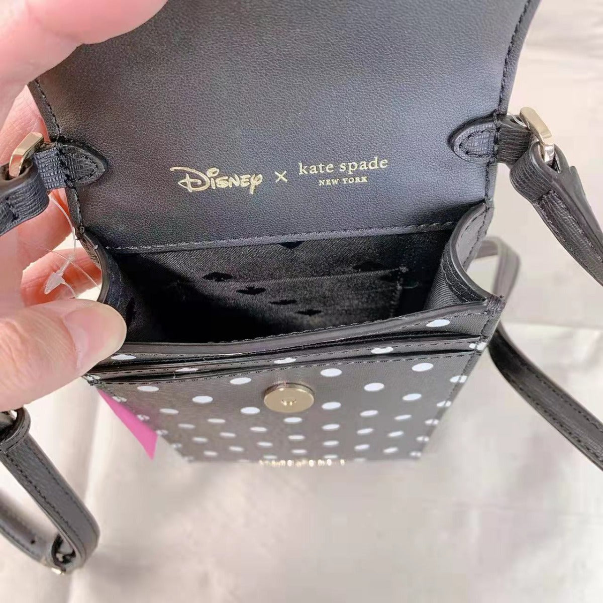 Kate Spade New York Disney Minnie Mouse North South 2024 Flap Phone Crossbody BLACK