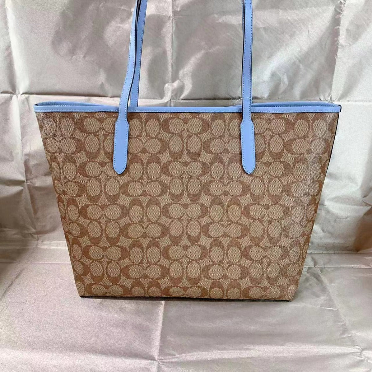 Coach 5696 City Tote In Signature Canvas In Khaki/Marble Blue
