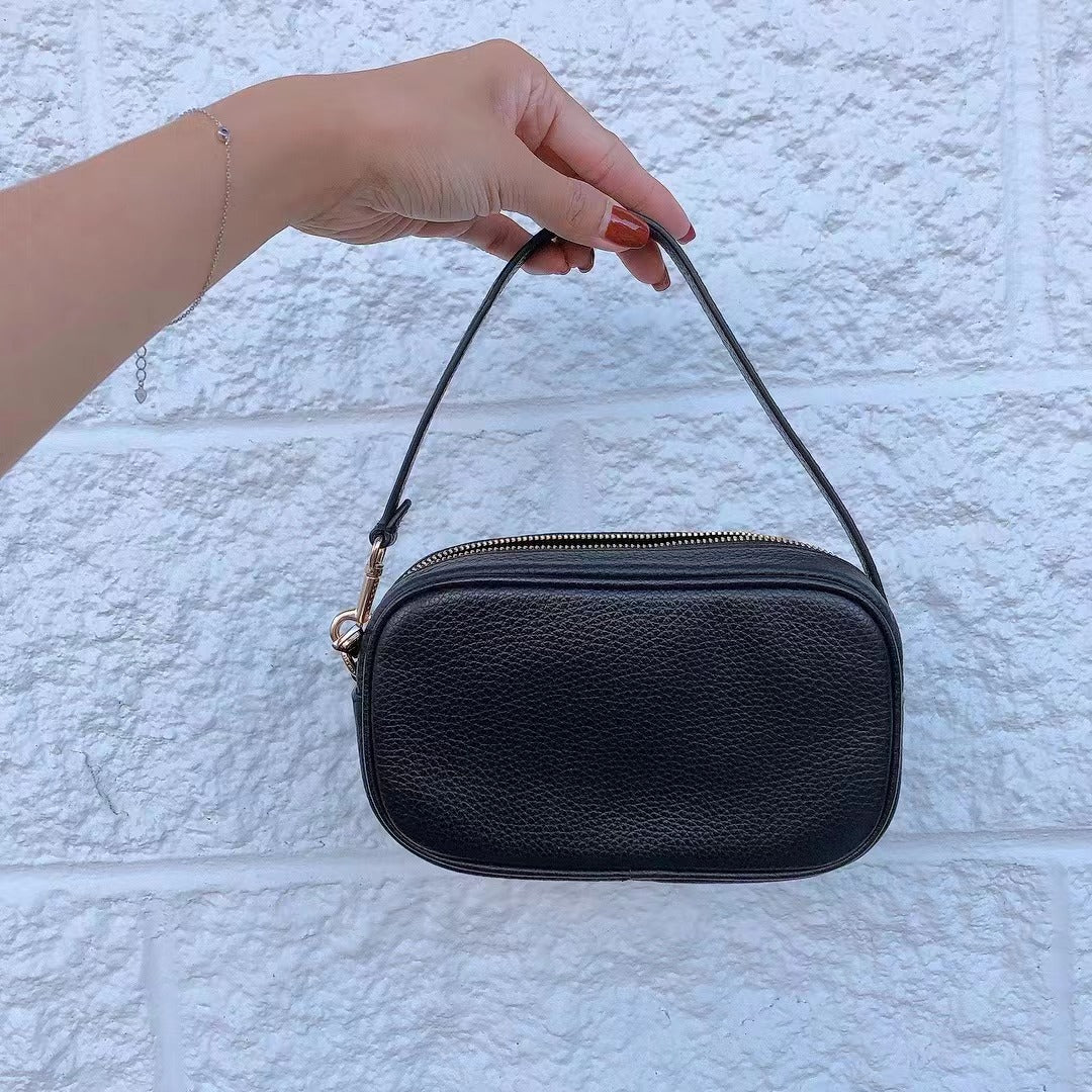 Coach Jamie newest Wristlet Black