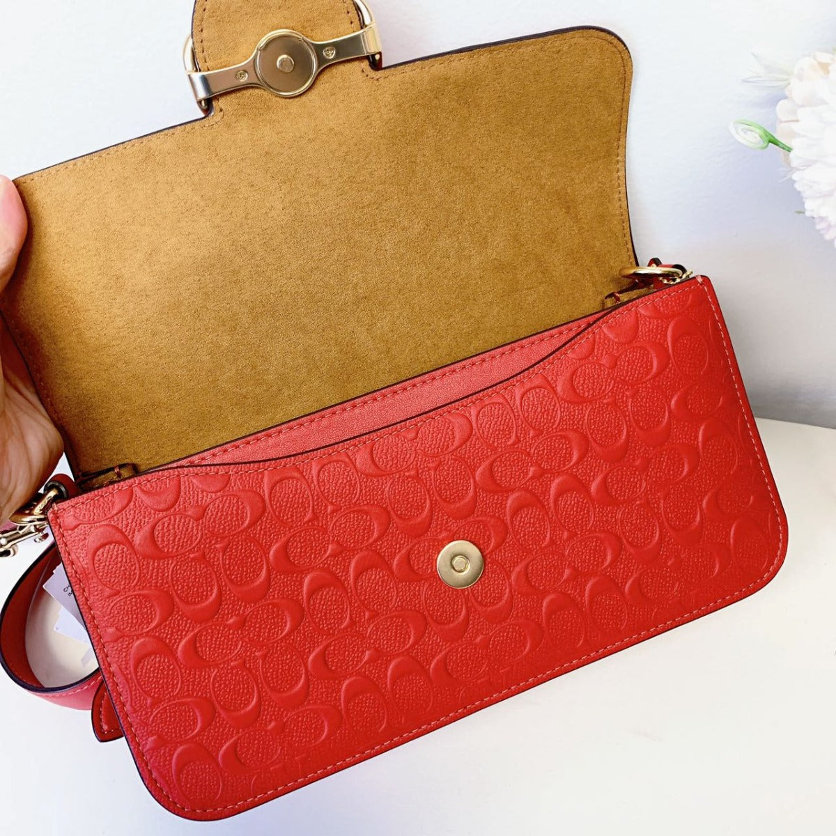 Coach CH318 Morgan Shoulder In Signature Leather IN Electric Red